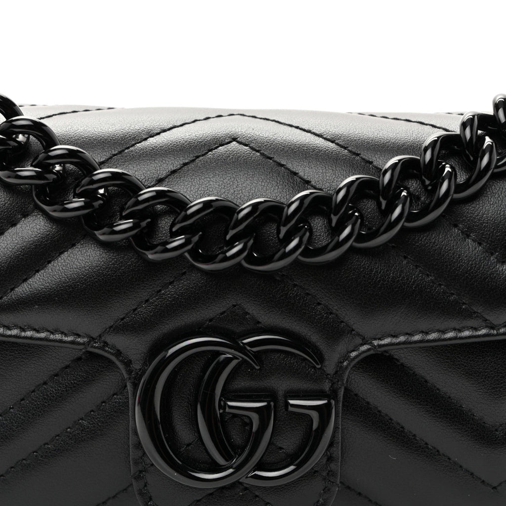Calfskin Matelasse Monochrome GG Marmont Chain Belt Bag Black