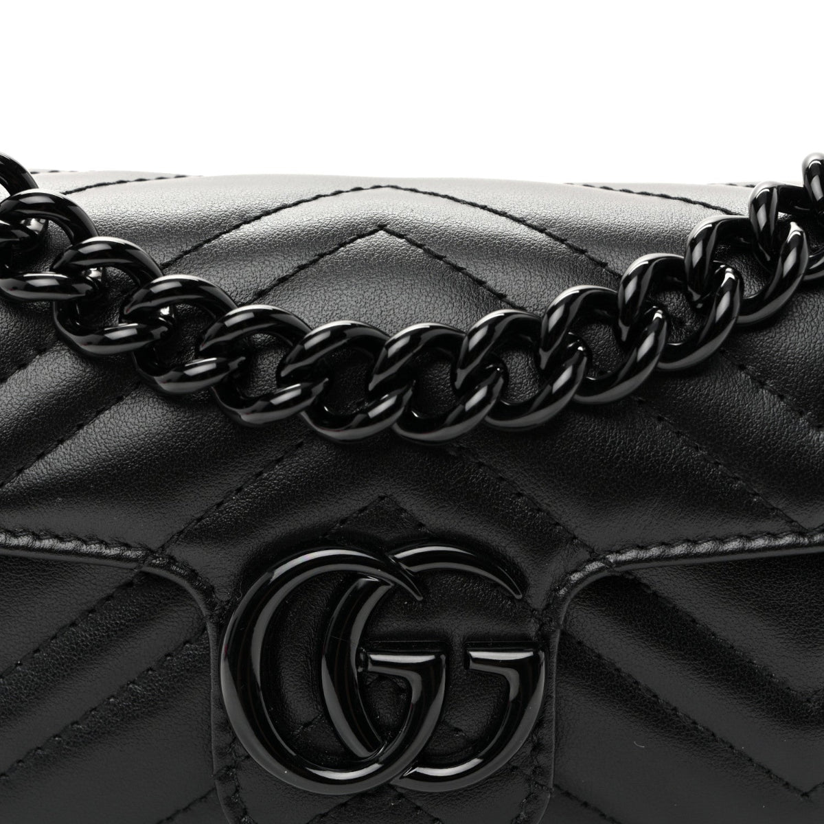 Calfskin Matelasse Monochrome GG Marmont Chain Belt Bag Black
