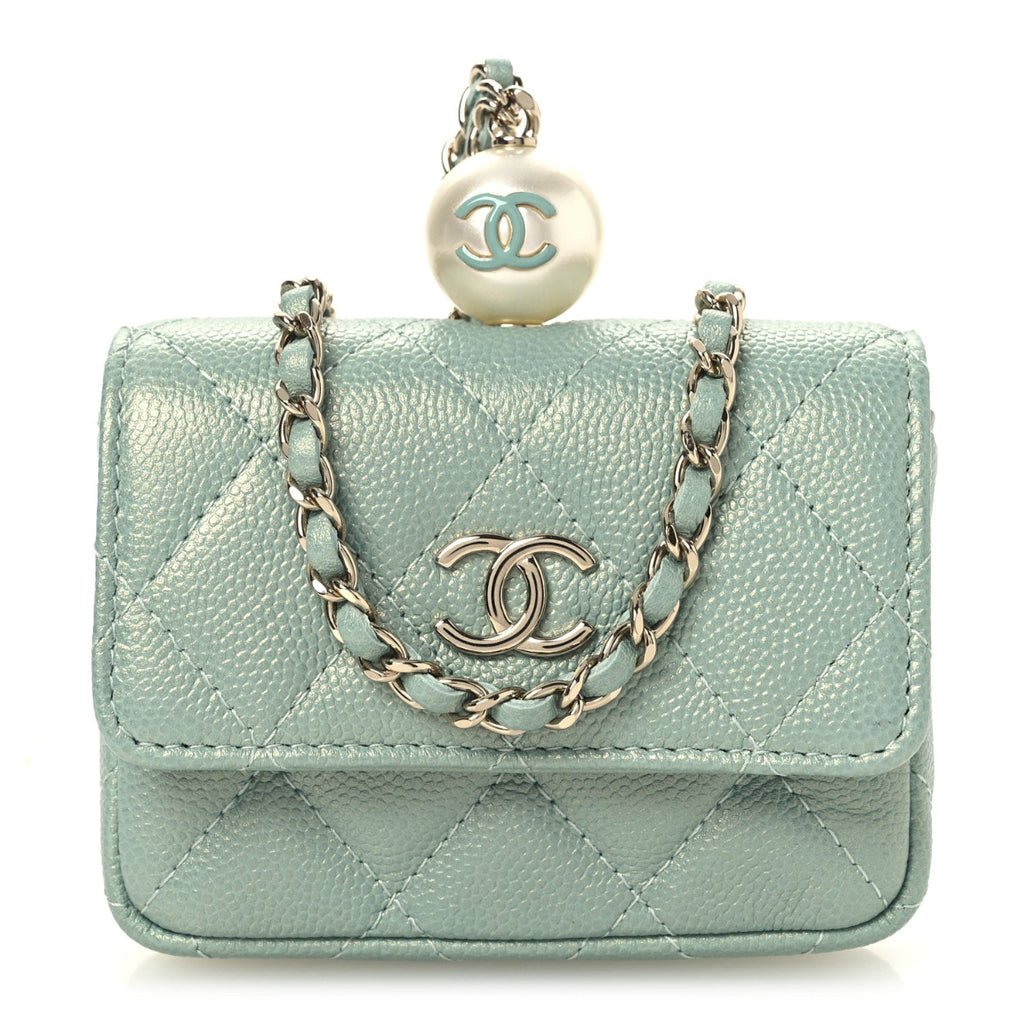 Iridescent Caviar Quilted Pearl On Top Coin Purse With Chain Light Green