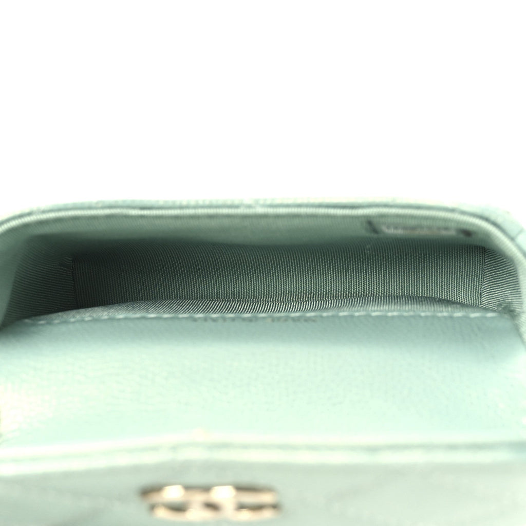 Iridescent Caviar Quilted Pearl On Top Coin Purse With Chain Light Green