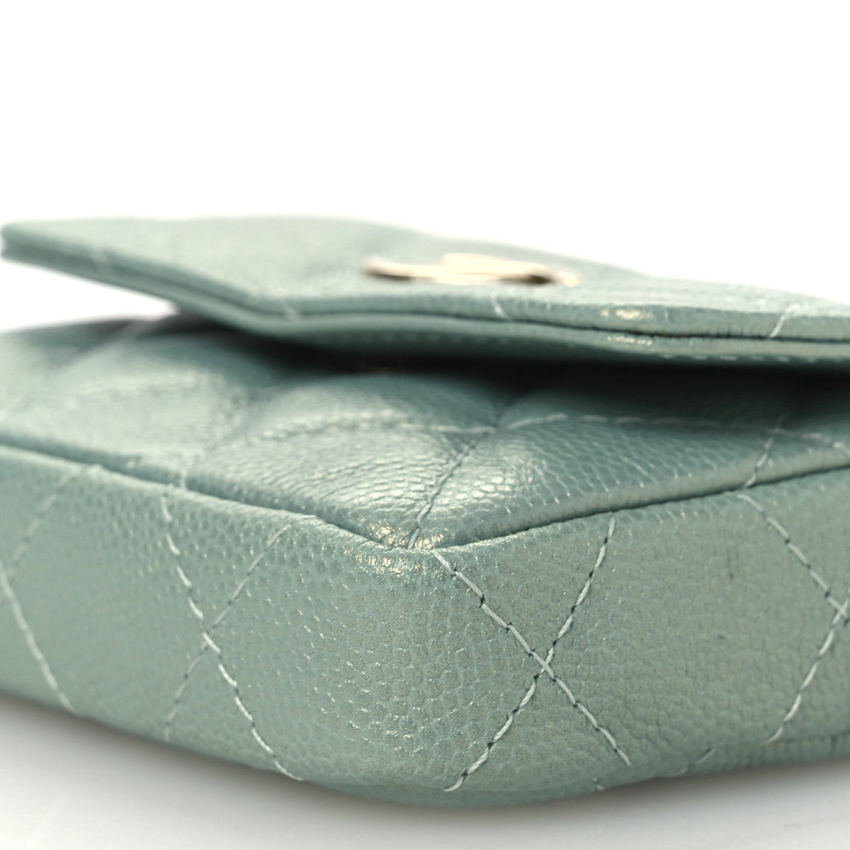 Iridescent Caviar Quilted Pearl On Top Coin Purse With Chain Light Green