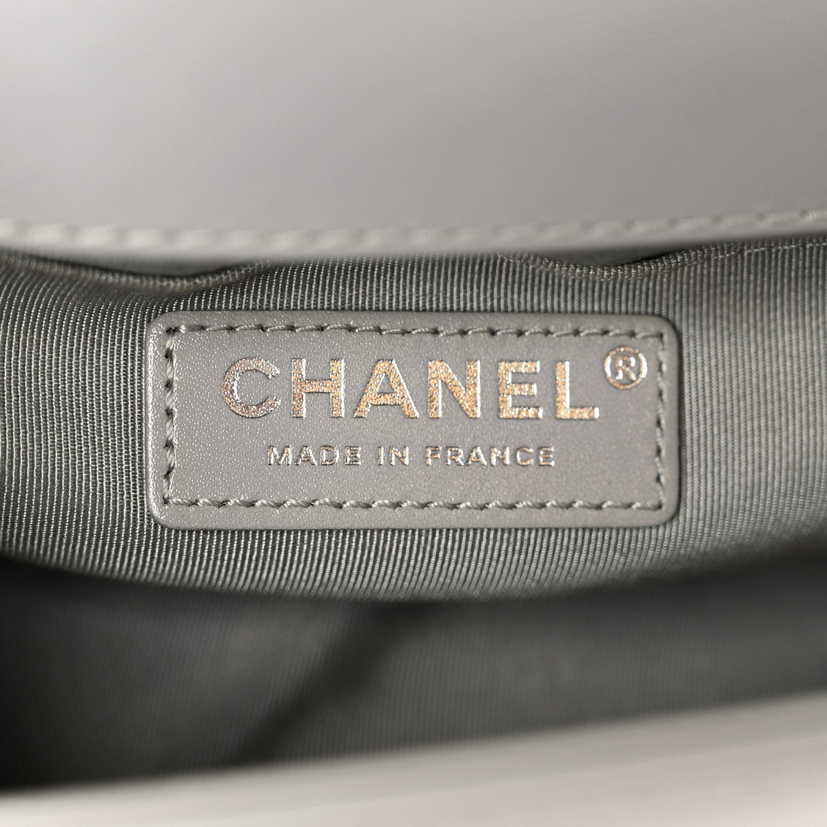 Iridescent Lambskin Quilted Small Chain Around Boy Flap Grey