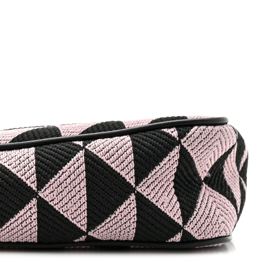 Jacquard Triangolo Symbole Embroidered Mini Triangle Bag Black Alabastro