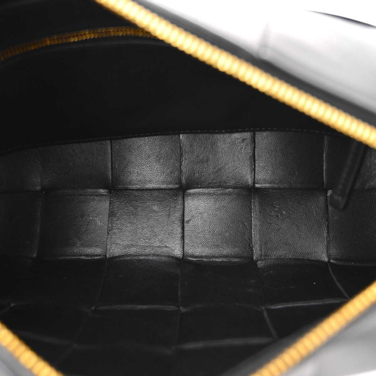 Lambskin Maxi Intrecciato Brick Cassette Bag Black Black
