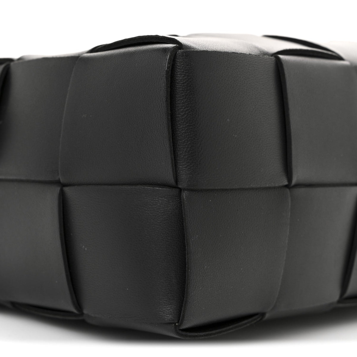 Lambskin Maxi Intrecciato Brick Cassette Bag Black Black