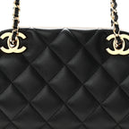 Lambskin Quilted Clutch With Chain Black White