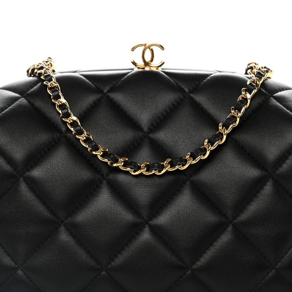 Lambskin Quilted Clutch With Chain Black