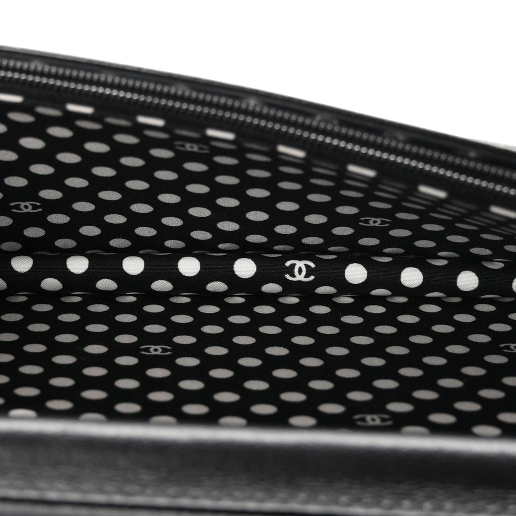 Lambskin Quilted Pearl CC Flap Clutch Black