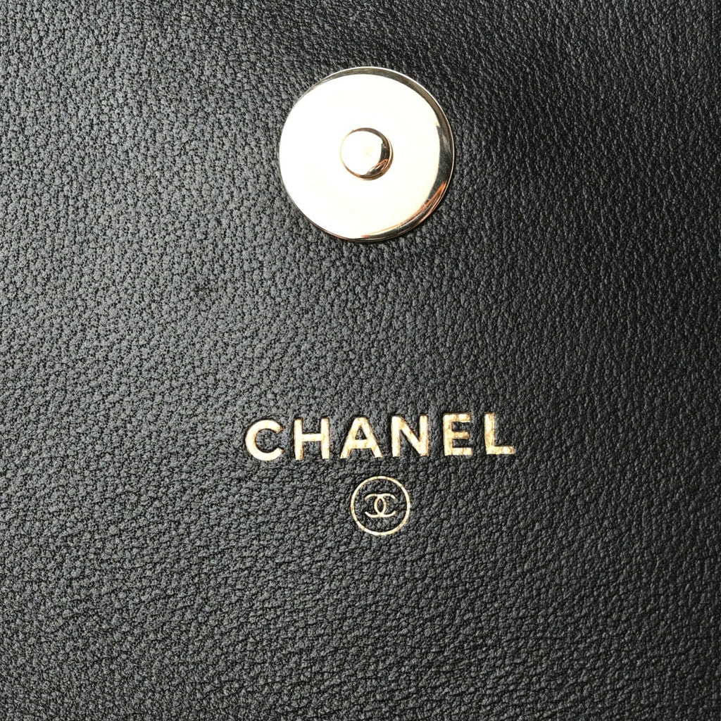 Lambskin Quilted Pearl CC Flap Clutch Black