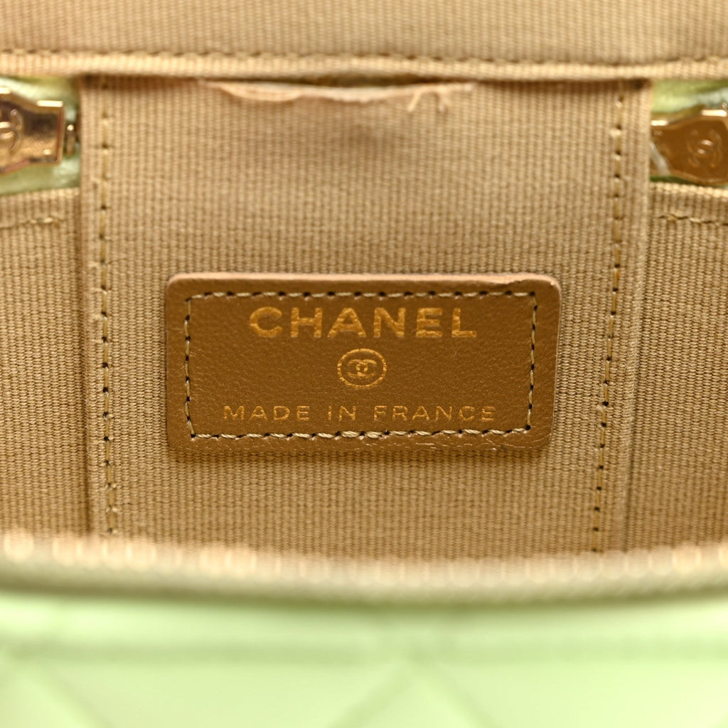 Lambskin Quilted Pearl Crush Mini Vanity Case With Chain Light Green