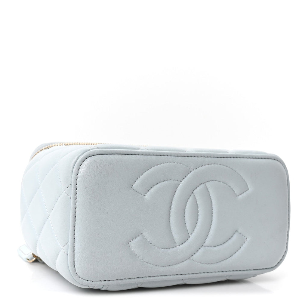 Lambskin Quilted Pearl Crush Small Vanity Case With Chain Light Blue