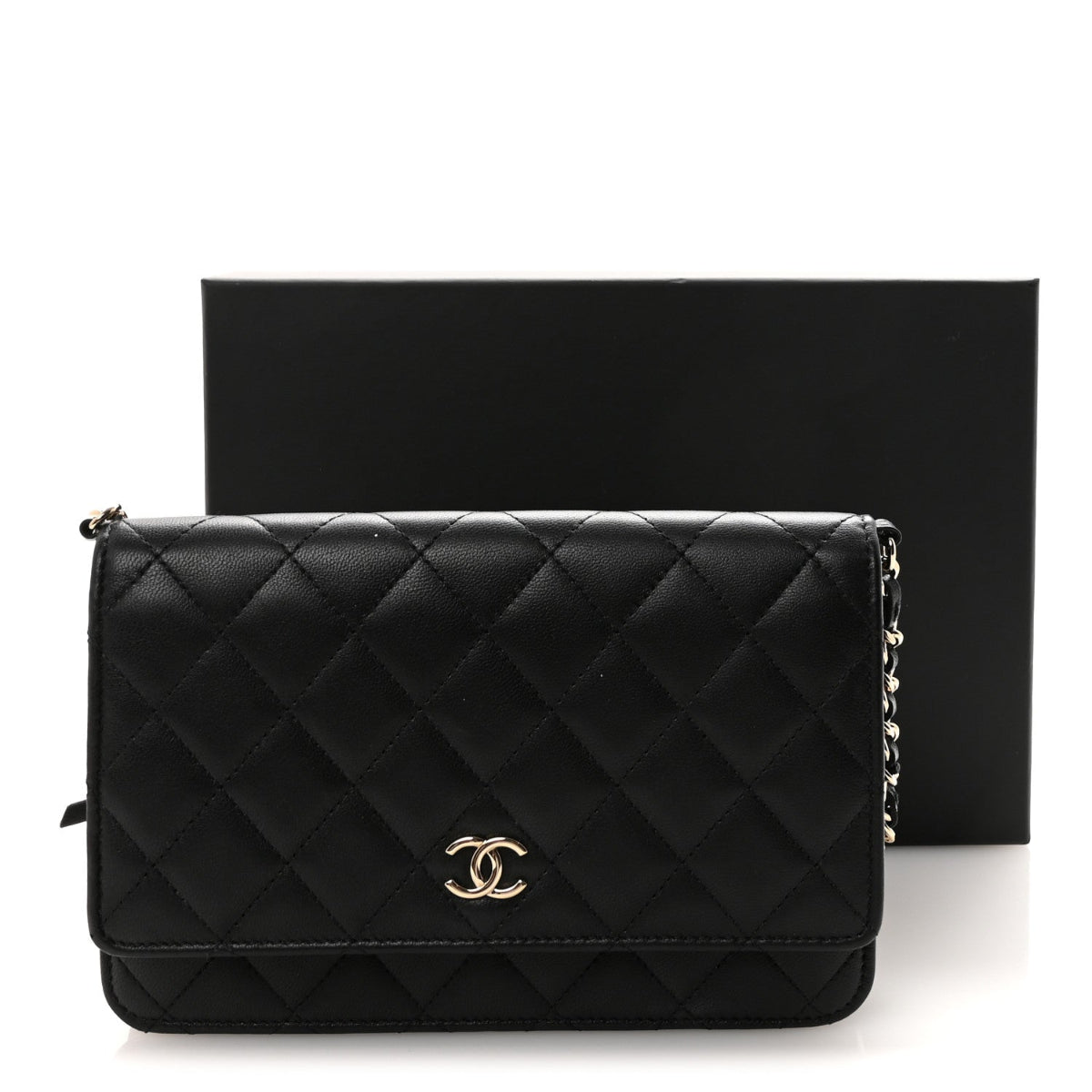 Lambskin Quilted Pearl Wallet On Chain WOC Black