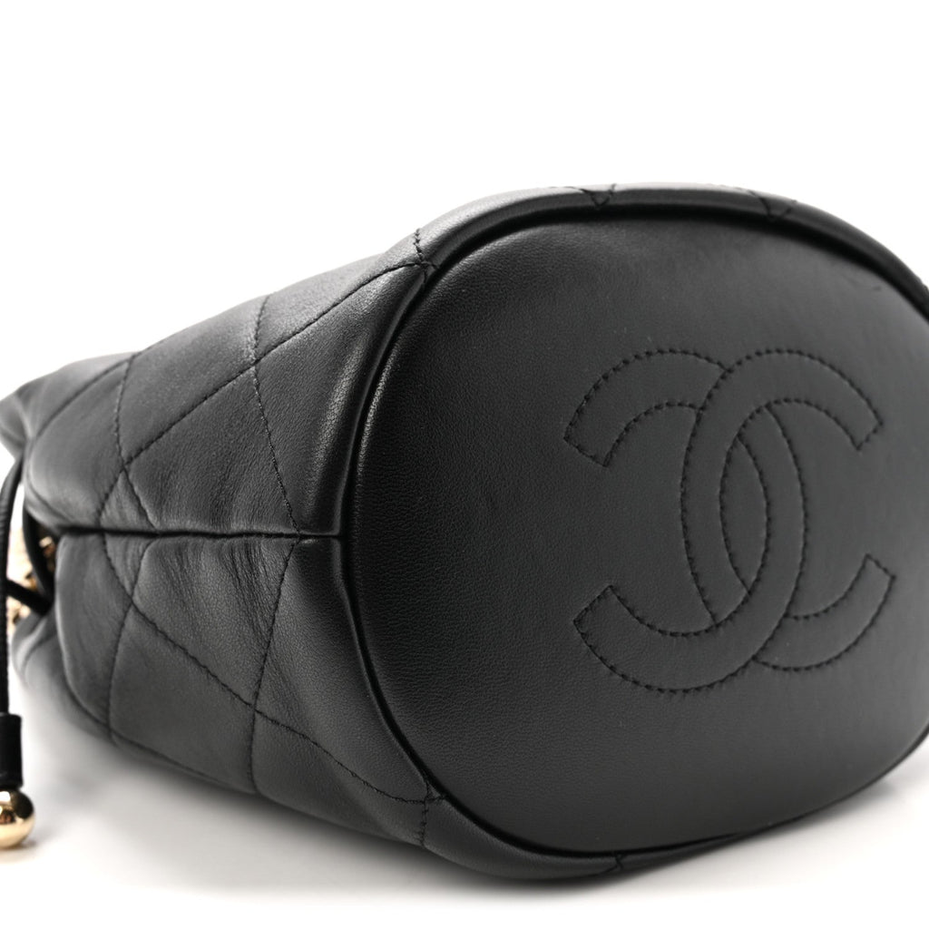 Lambskin Quilted Resin Bi-Color Chain Bucket Bag Black