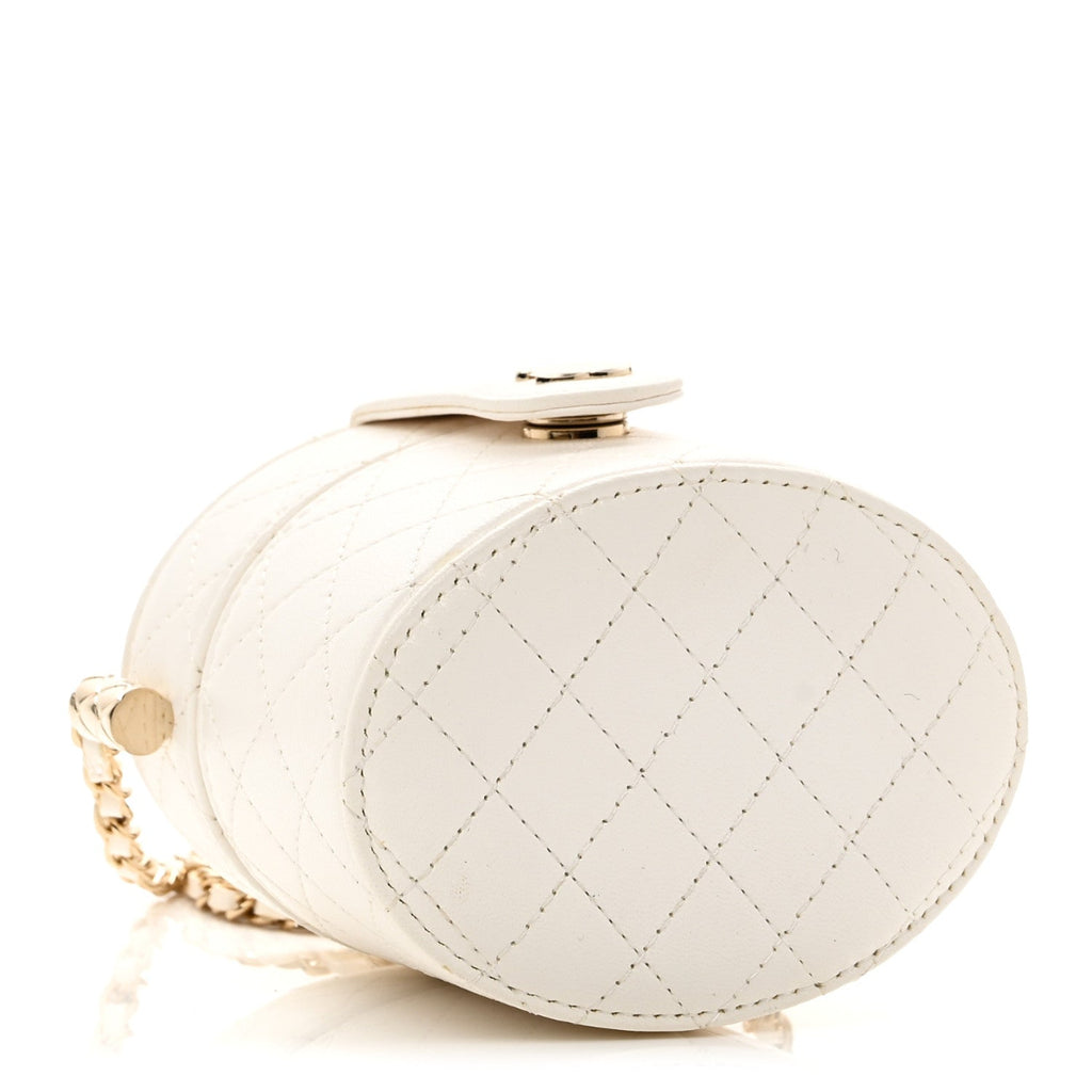 Lambskin Quilted Round Mini Vanity Case With Chain White