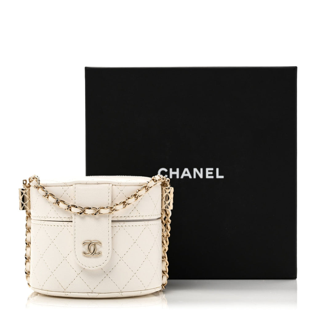 Lambskin Quilted Round Mini Vanity Case With Chain White