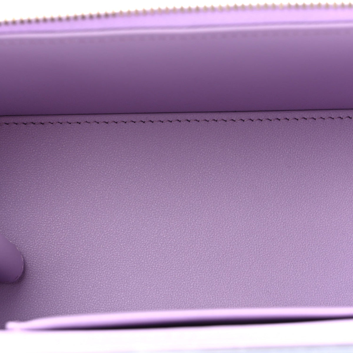 Lambskin Quilted Small Top Handle Vanity Case With Chain Light Purple