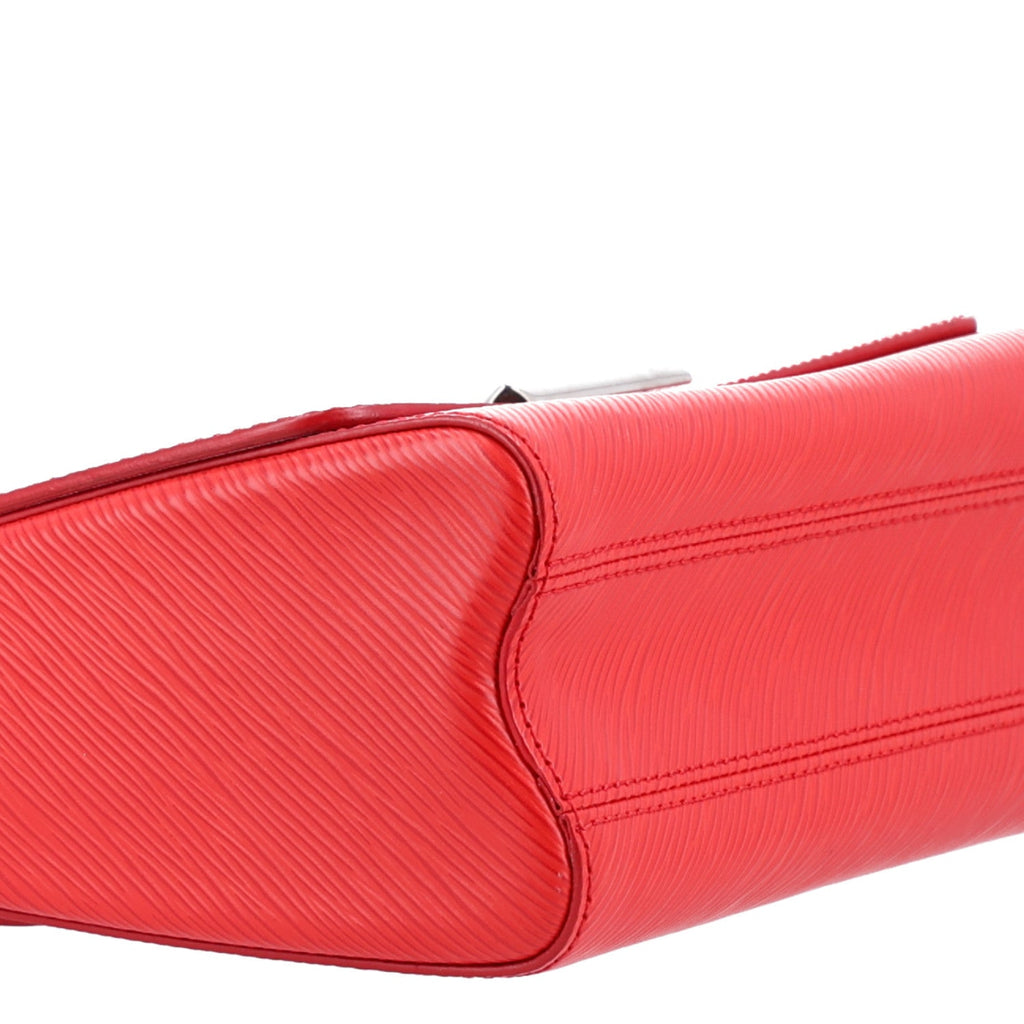 Epi Twist Shoulder Bag MM Coquelicot