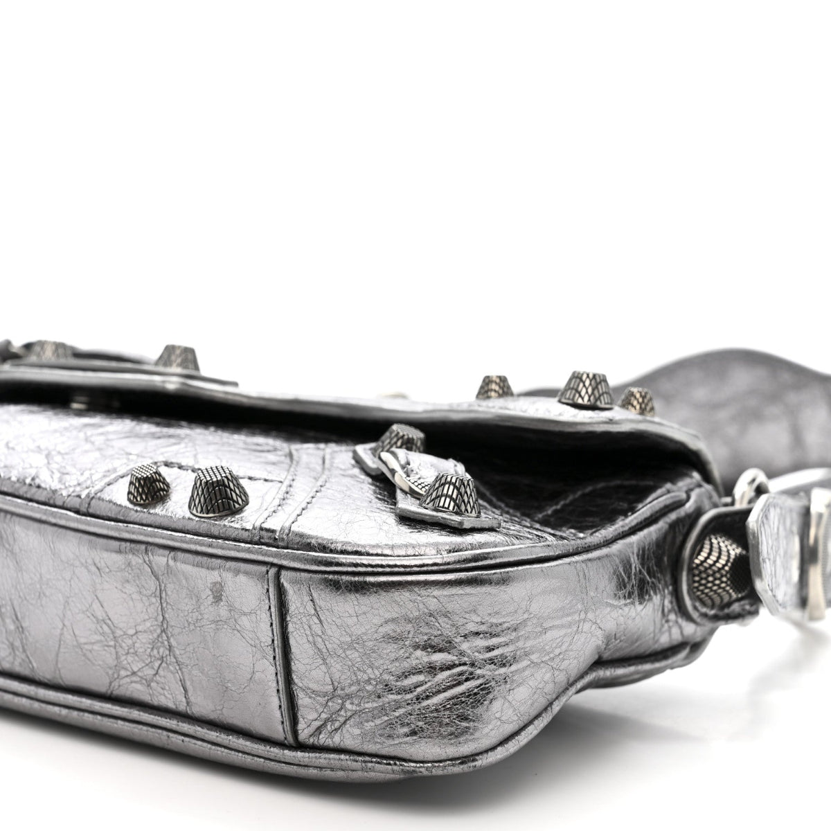 Metallic Agneau Arena Small Le Cagole Sling Bag Silver