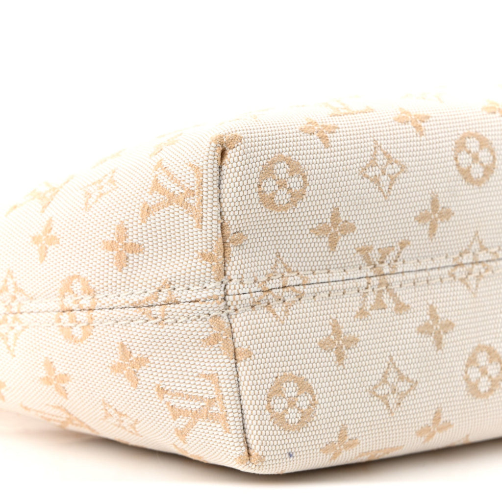 Monogram Hills Pochette Mini Mastic