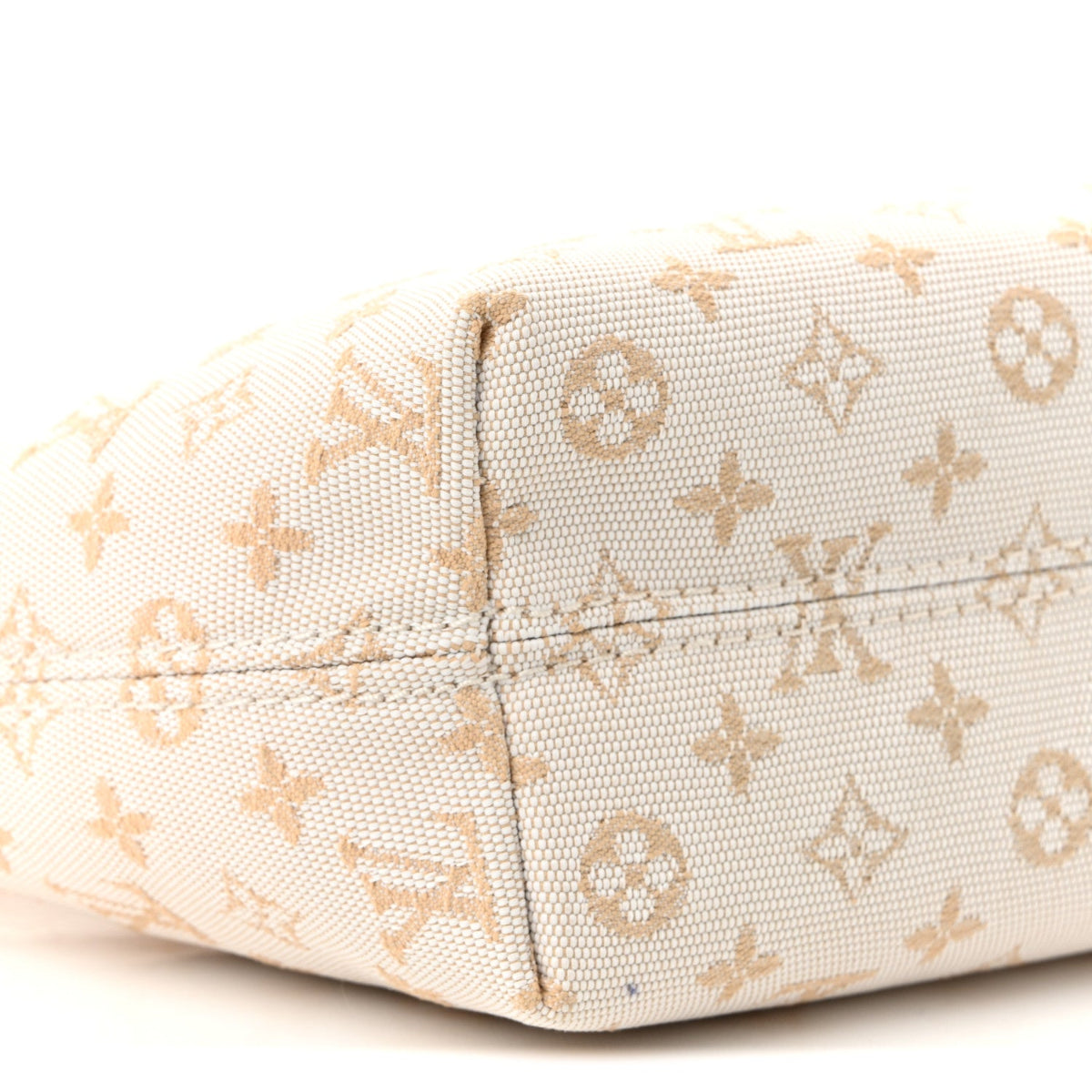 Monogram Hills Pochette Mini Mastic