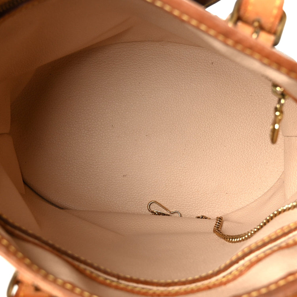 Monogram Petit Bucket 23
