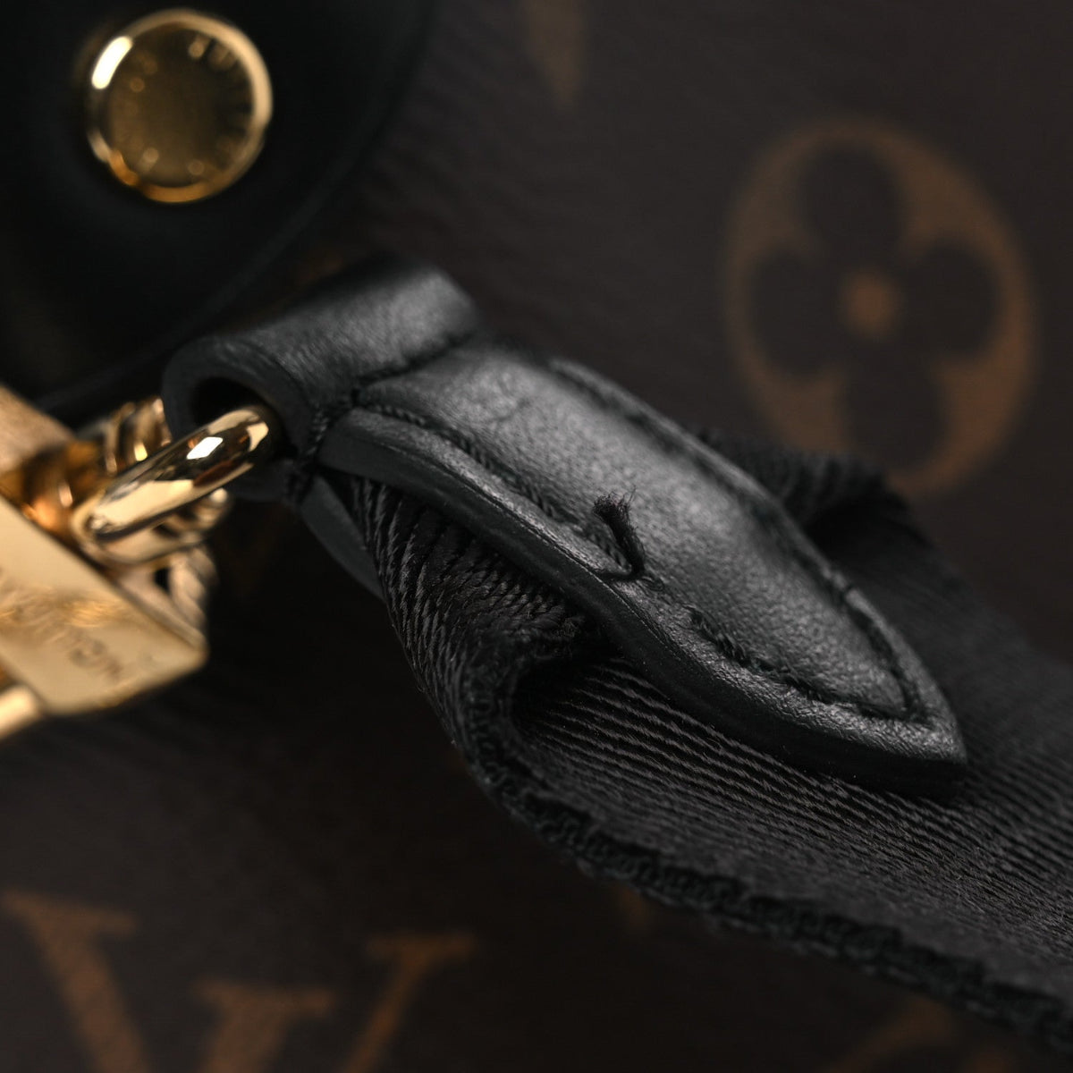 Monogram Petite Malle Souple Black
