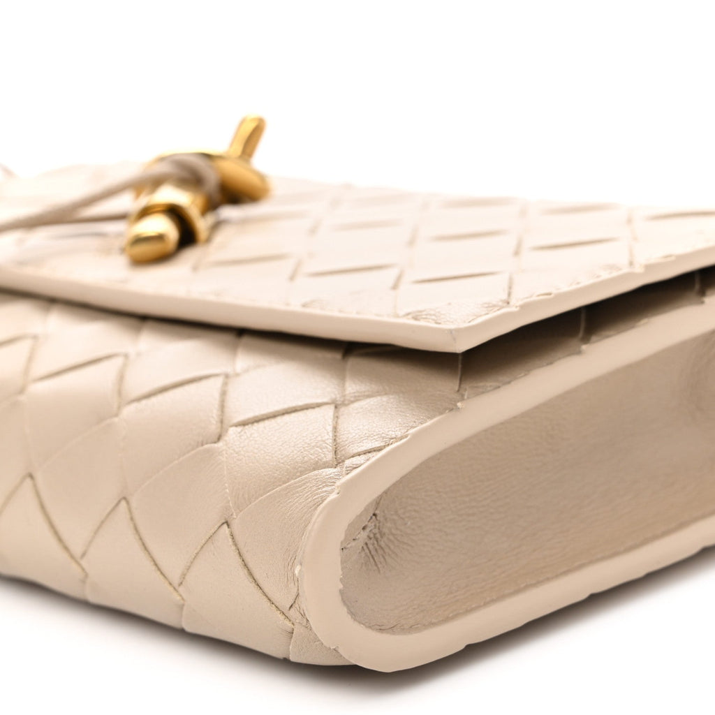 Nappa Intrecciato Andiamo Pouch On Strap Ecru