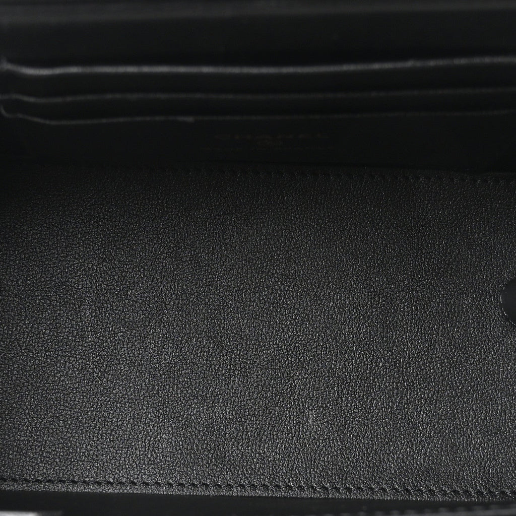 Patent Quilted Pick Me Up Vanity Case Black