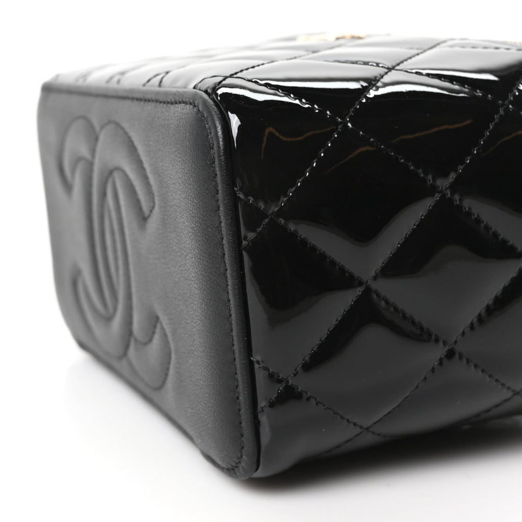 Patent Quilted Pick Me Up Vanity Case Black