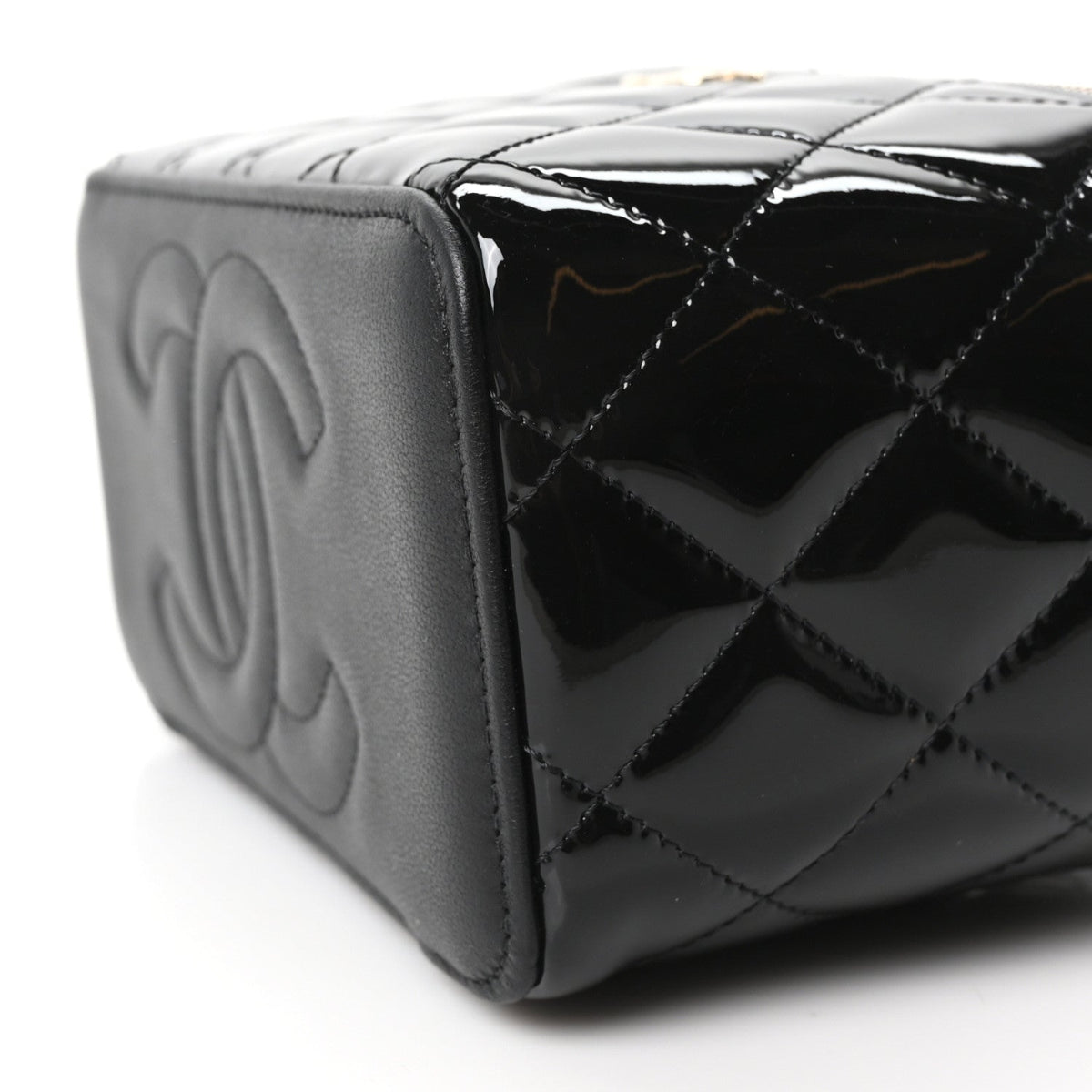 Patent Quilted Pick Me Up Vanity Case Black