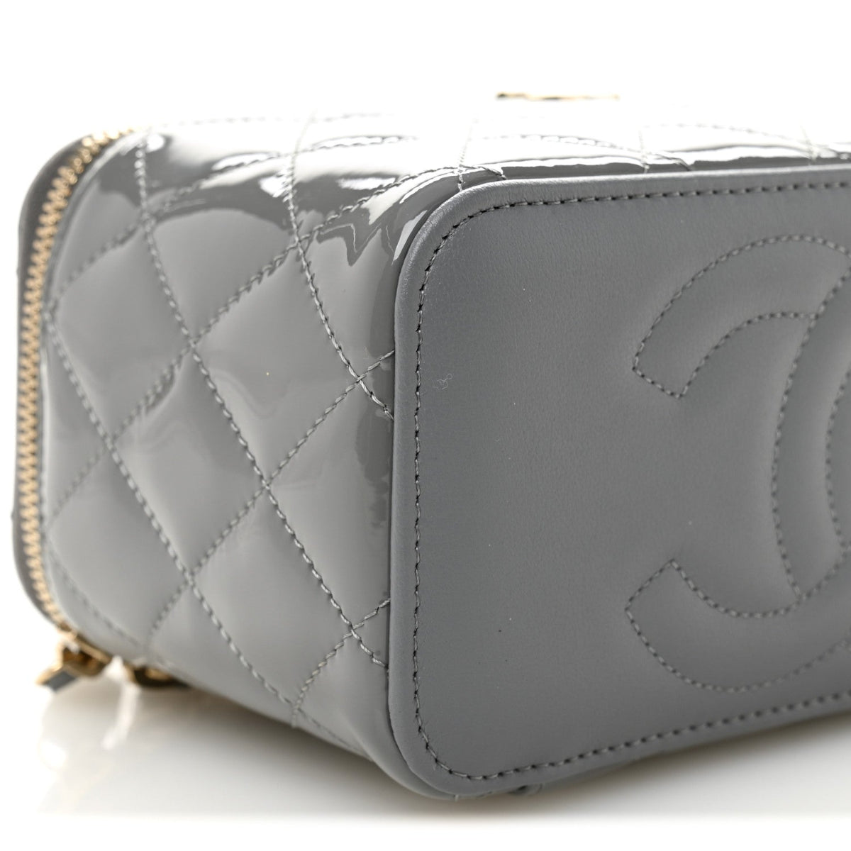 Patent Quilted Quilted Small Top Handle Vanity Case With Chain Grey