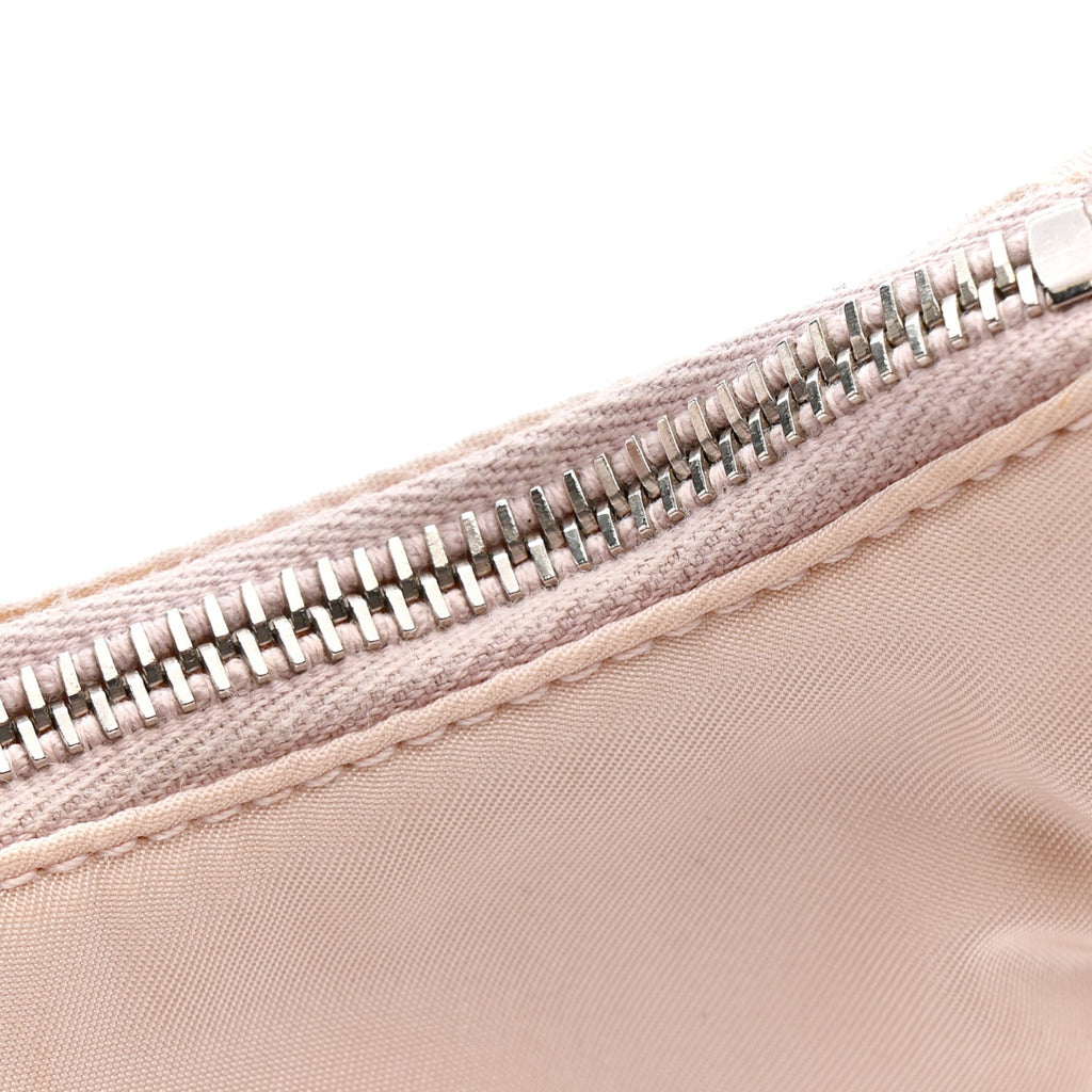 Nylon Re-Edition 2005 Shoulder Bag Alabastro