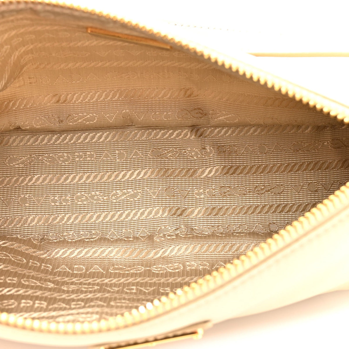 Re-Nylon Spazzolato Re-Edition 2002 Shoulder Bag Deserto