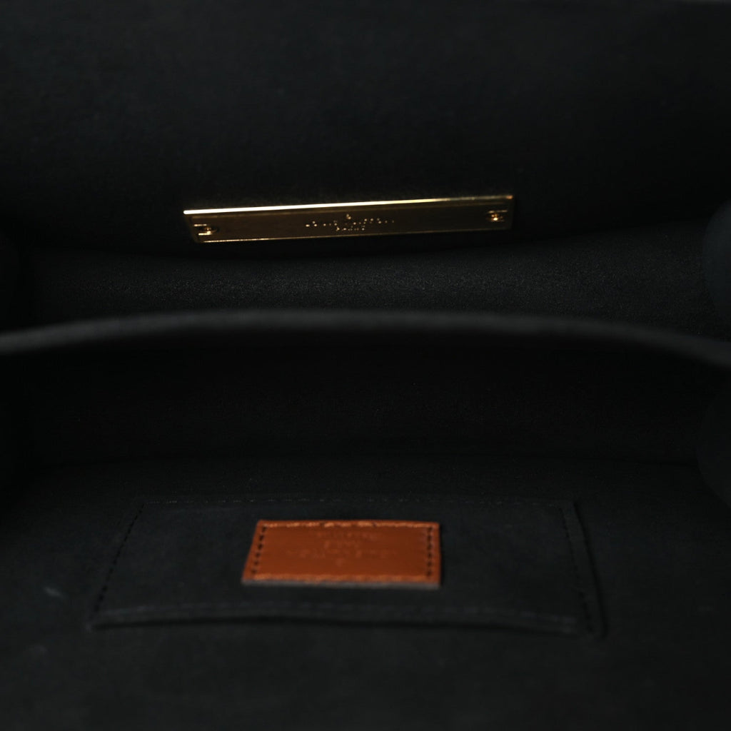 Reverse Monogram Dauphine Mini