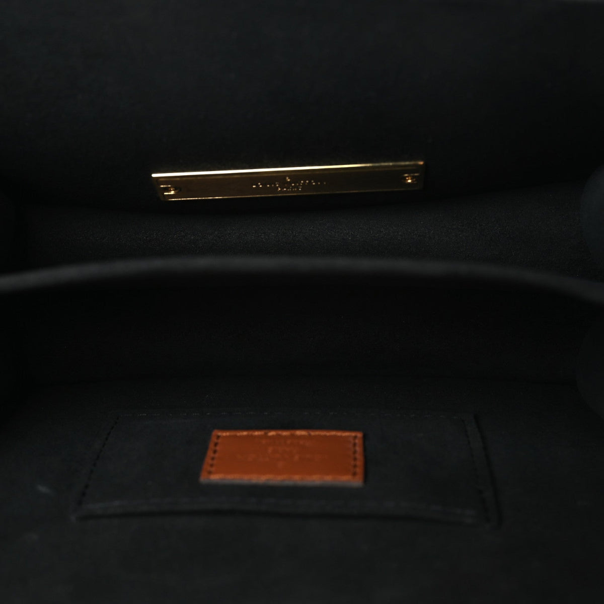 Reverse Monogram Dauphine Mini