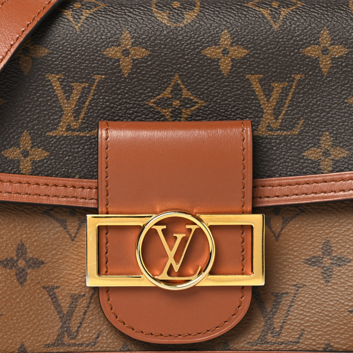 Reverse Monogram Dauphine Mini
