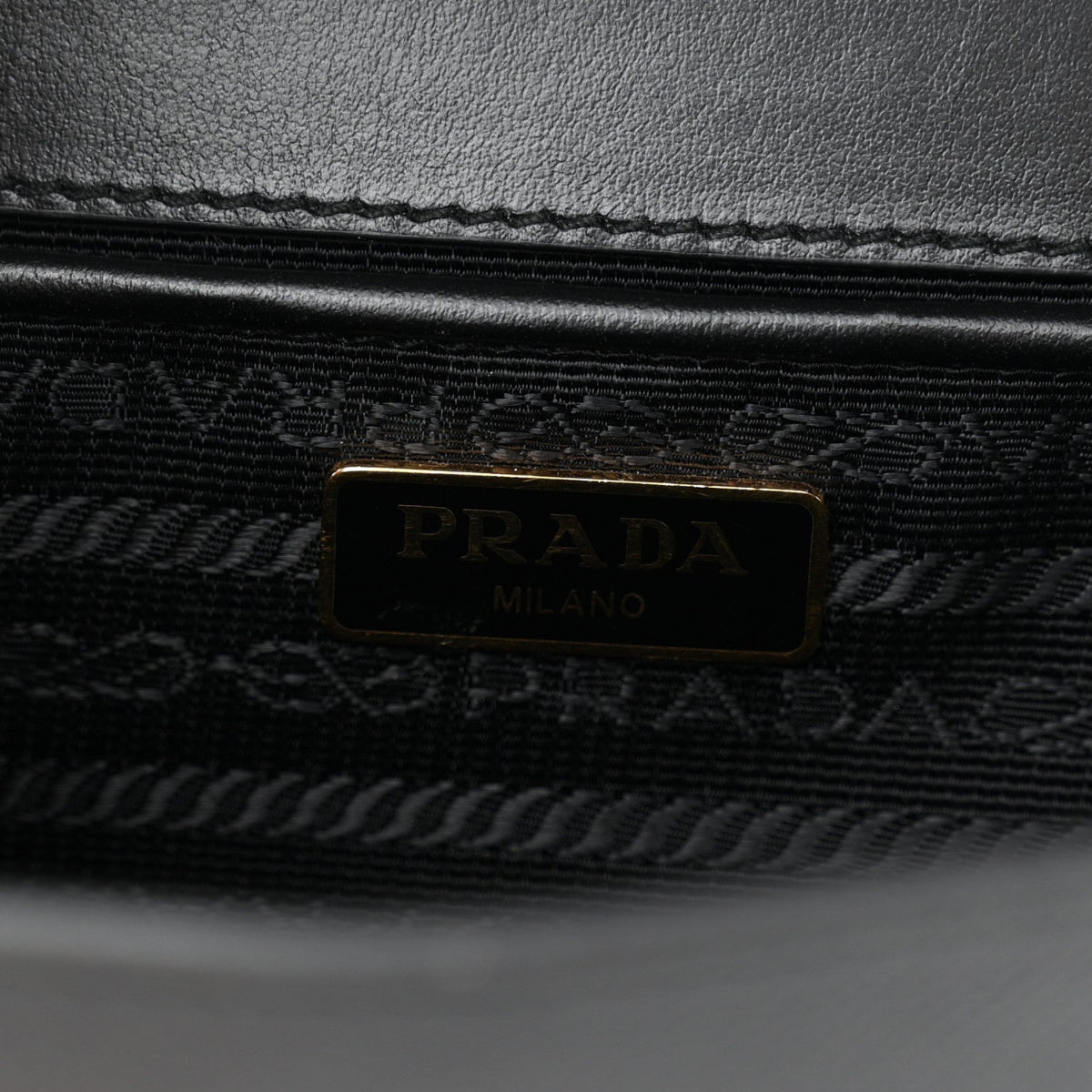 Saffiano Chain Shoulder Bag Black