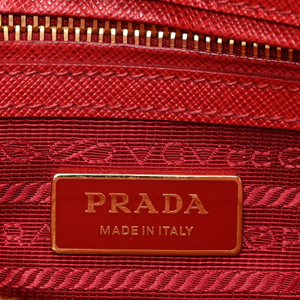 Saffiano Lux Small Galleria Double Zip Tote Fuoco