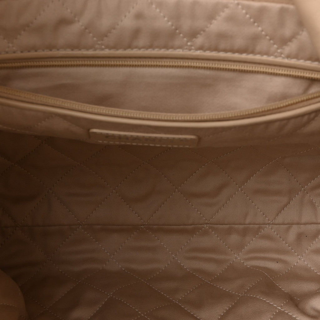 Shiny Calfskin Quilted Small Chanel 22 Ecru