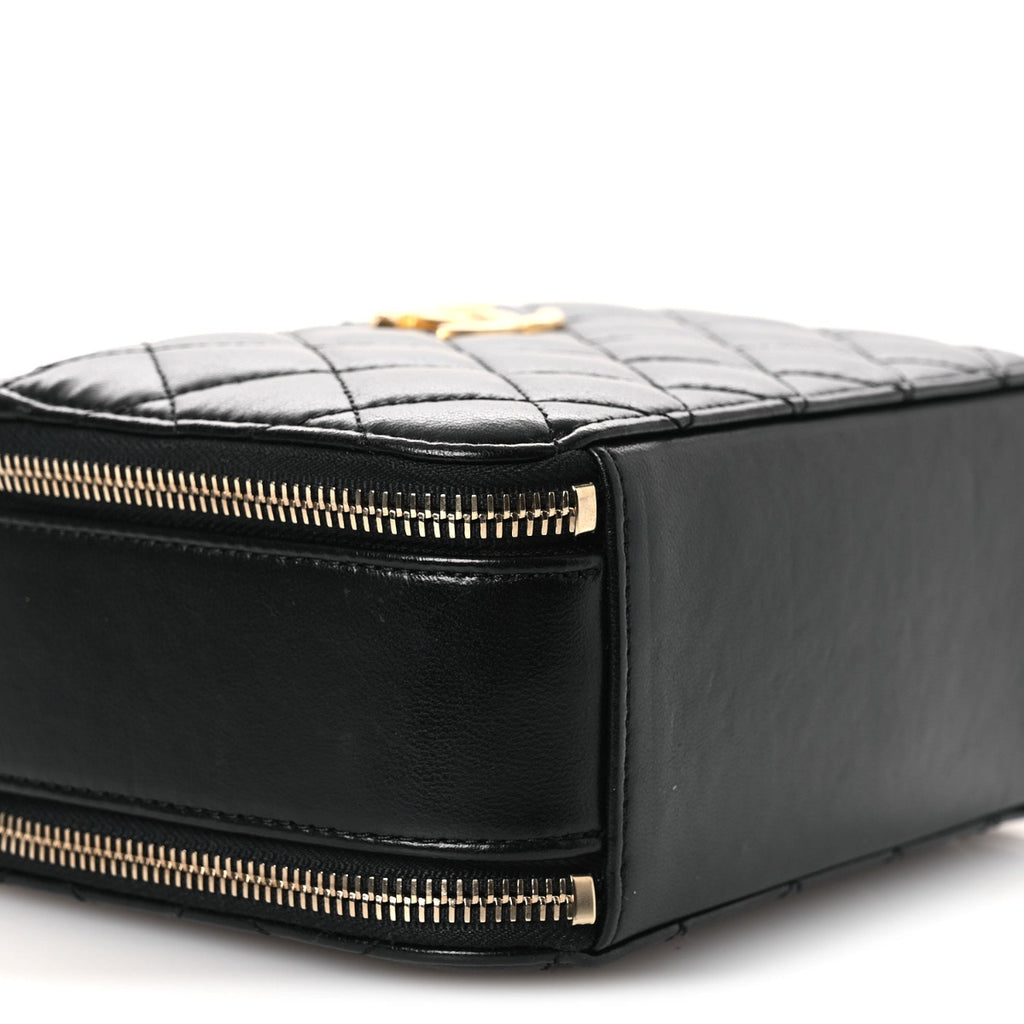 Shiny Calfskin Quilted Small Pick Me Up Vanity Case Black