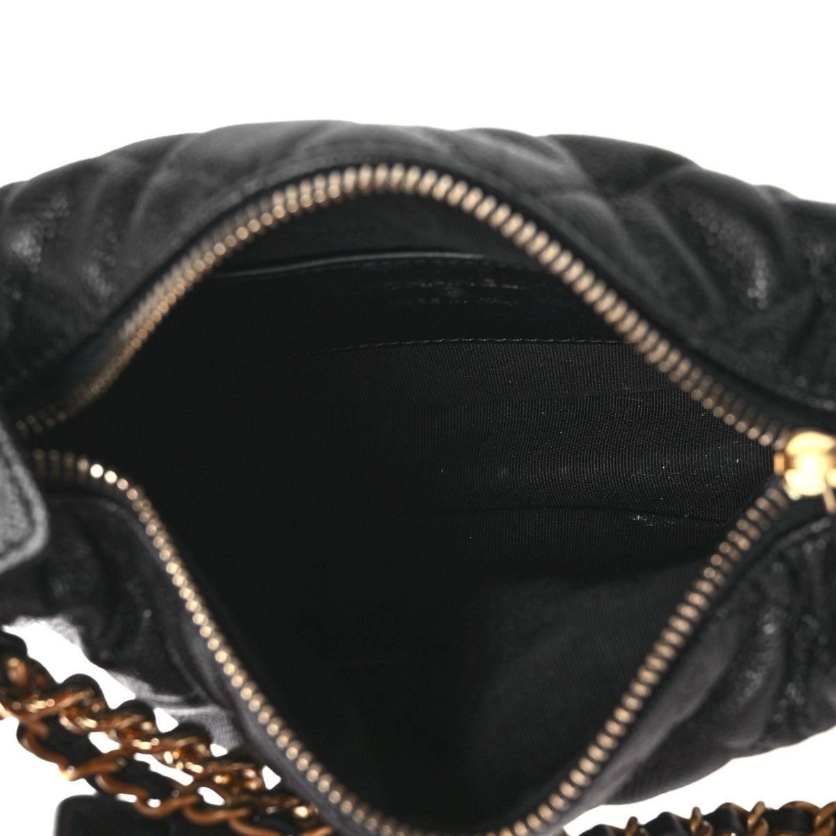 Shiny Caviar Quilted Bow Pouch Hobo Black