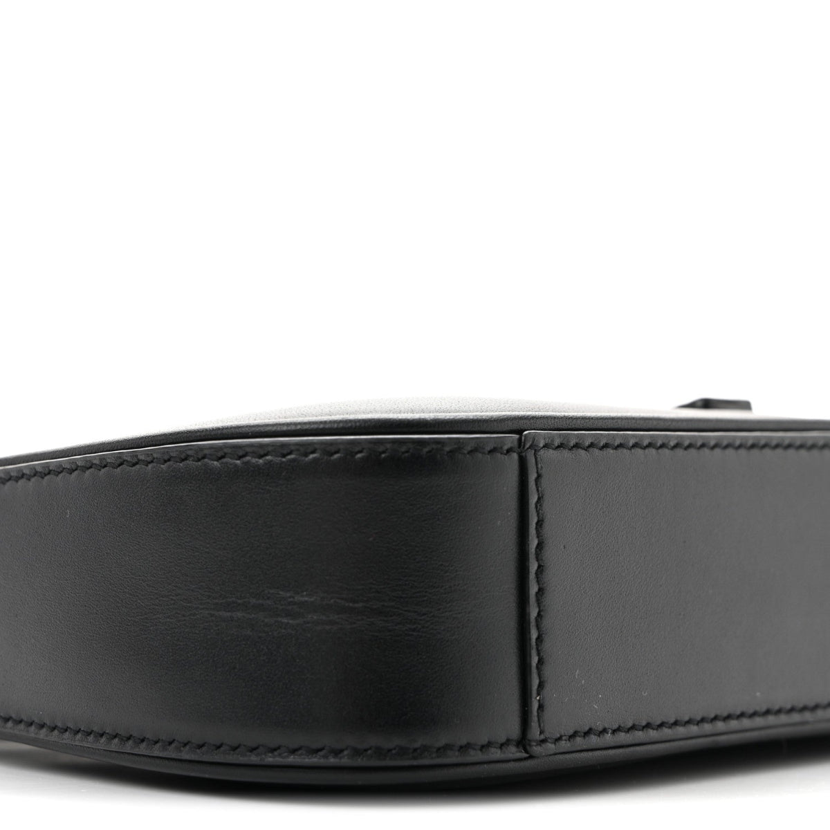Smooth Calfskin Le 5 A 7 Mini Hobo Black