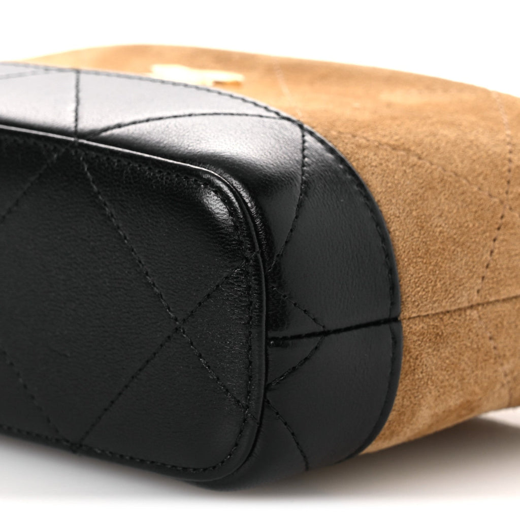 Suede Calfskin Shiny Lambskin Quilted Coco Base Hobo Clutch With Chain Beige Black