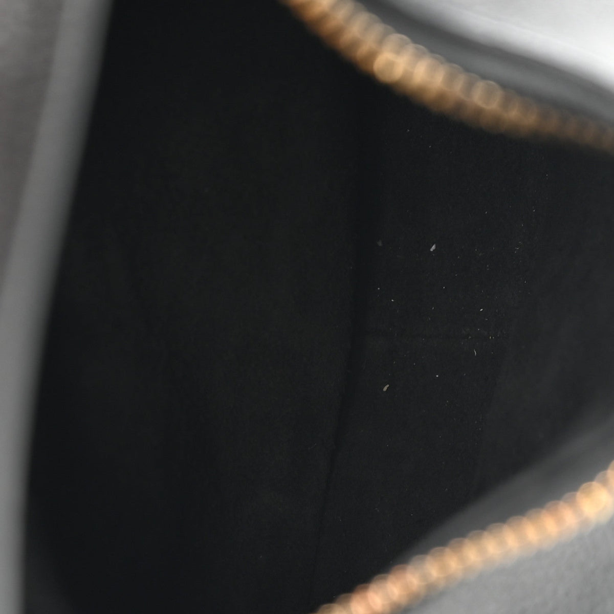 Supple Grained Calfskin Teen Lulu Shoulder Bag Black