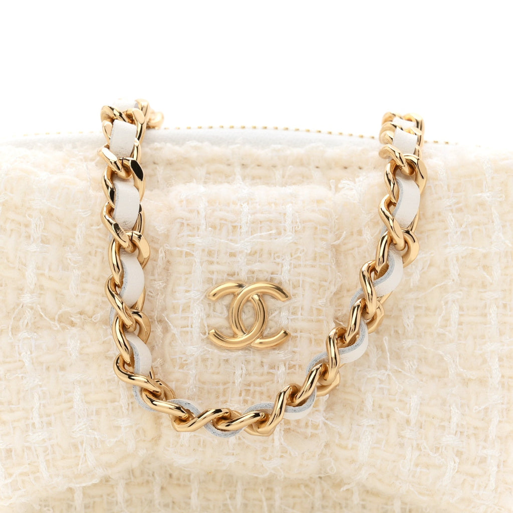 Tweed Quilted Bow Flap Card Holder On Chain White