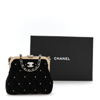 Velvet Diamante Quilted Kiss Lock Clutch Black