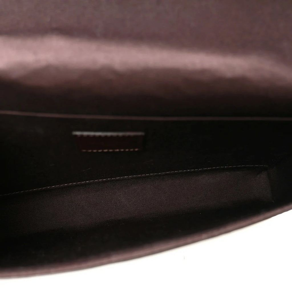 Vernis Pochette Felicie Chain Wallet Amarante