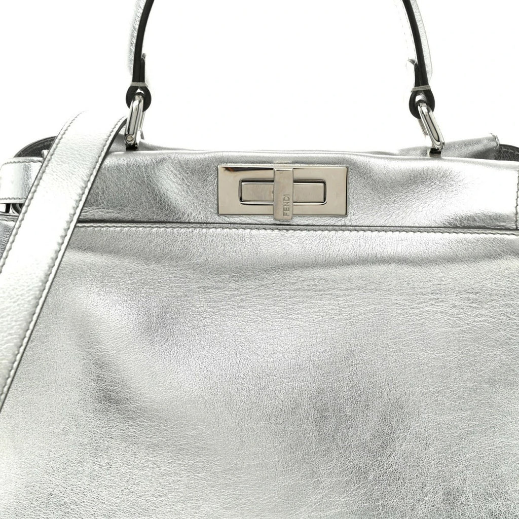 Vitello Catalan Mirror Medium Peekaboo Iconic Satchel Argento