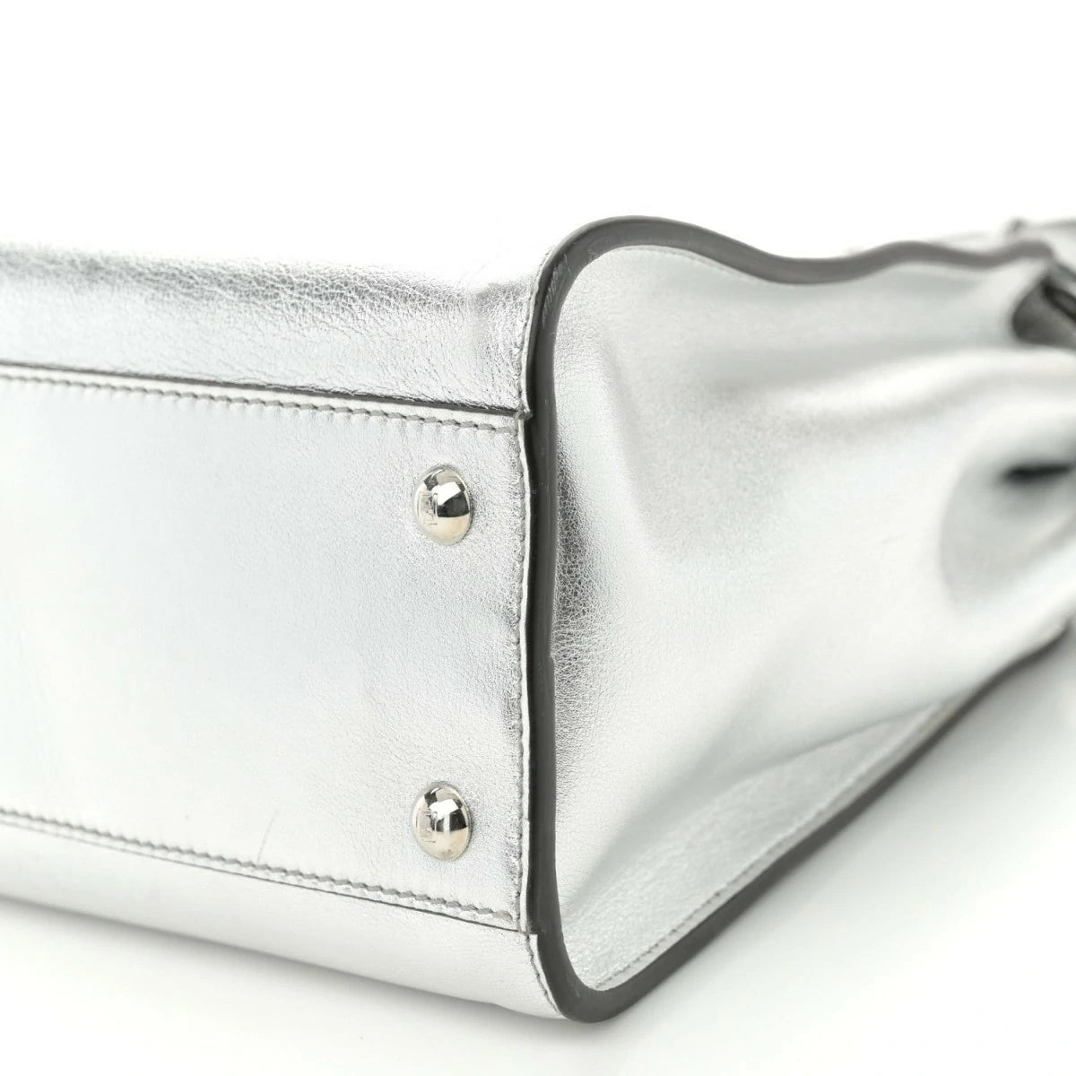 Vitello Catalan Mirror Medium Peekaboo Iconic Satchel Argento