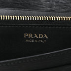 Vitello Move Metal Oro Chain Wallet Black